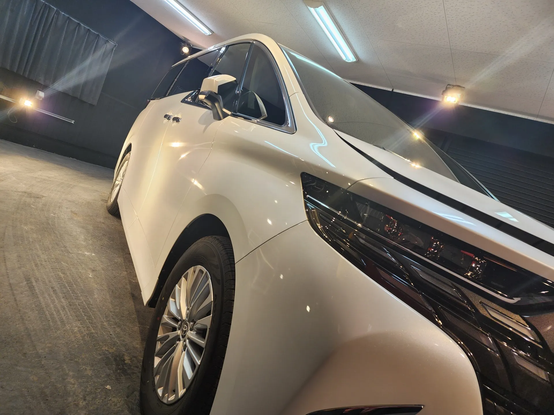 アルファードのカーコーティング